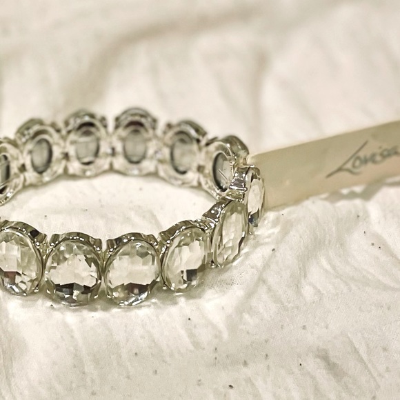 LOVISA Jewelry - NWT LOVISA Silver Cubic Zirconia Tennis Bracelet $18 (RRP $28)🕊️💛.